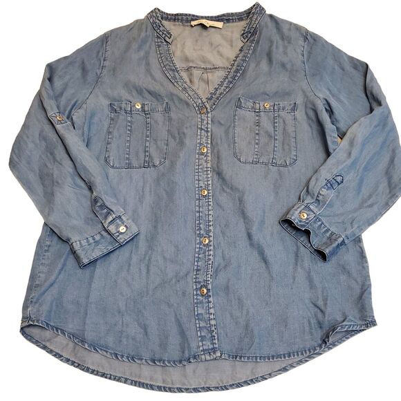 Love Tree Shirt Womens Medium Denim Button Up Long Sleeve V Neck Pockets Button - Picture 1 of 10